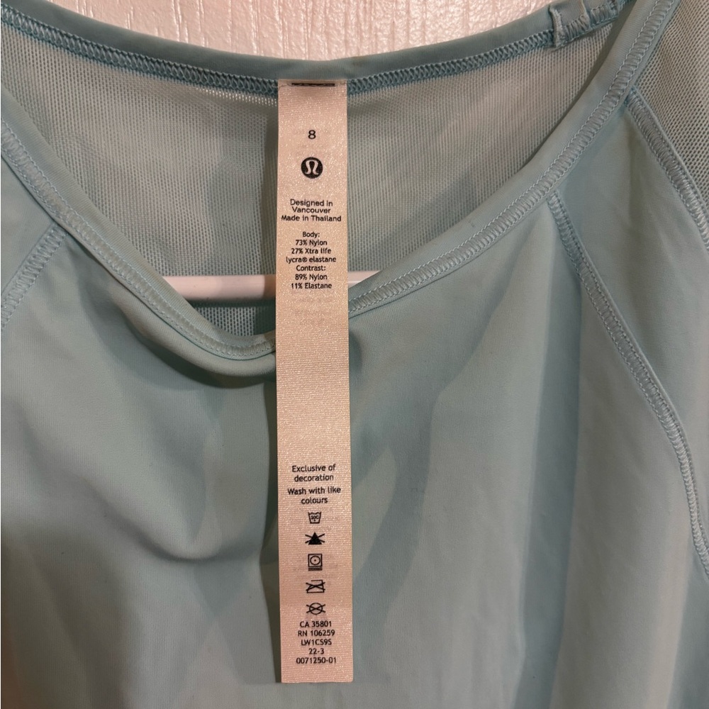 Lululemon Light Blue Tank Top size 8 - Picture 3 of 6
